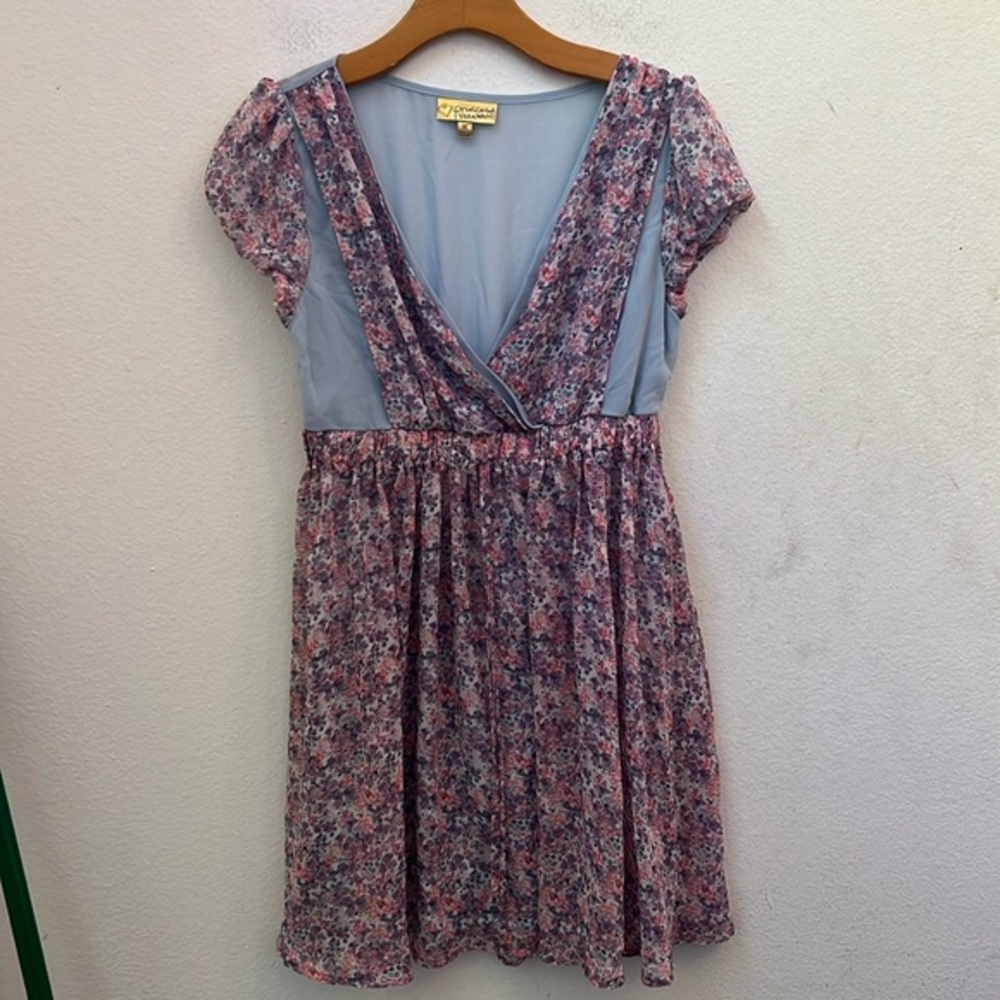 PRINCESS VERA WANG PURPLE FLORAL PEAANT DRESS SIZE MEDIUM (S4)